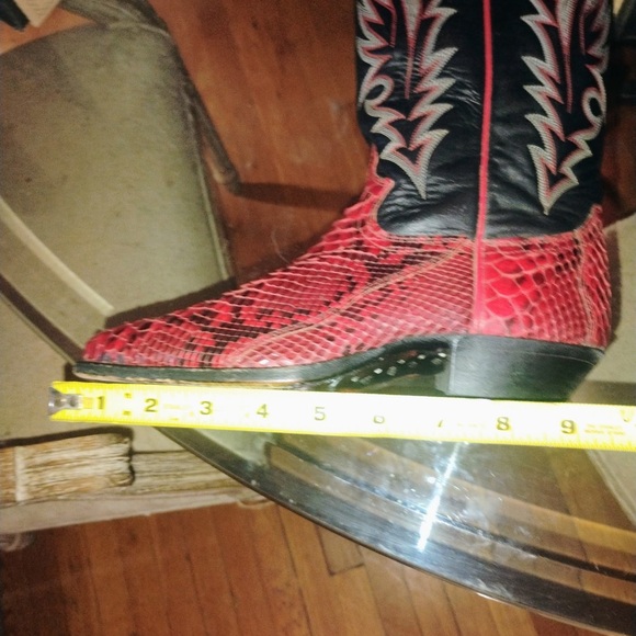 Justin Boots Red and Black Heeled Boots - Picture 15 of 16